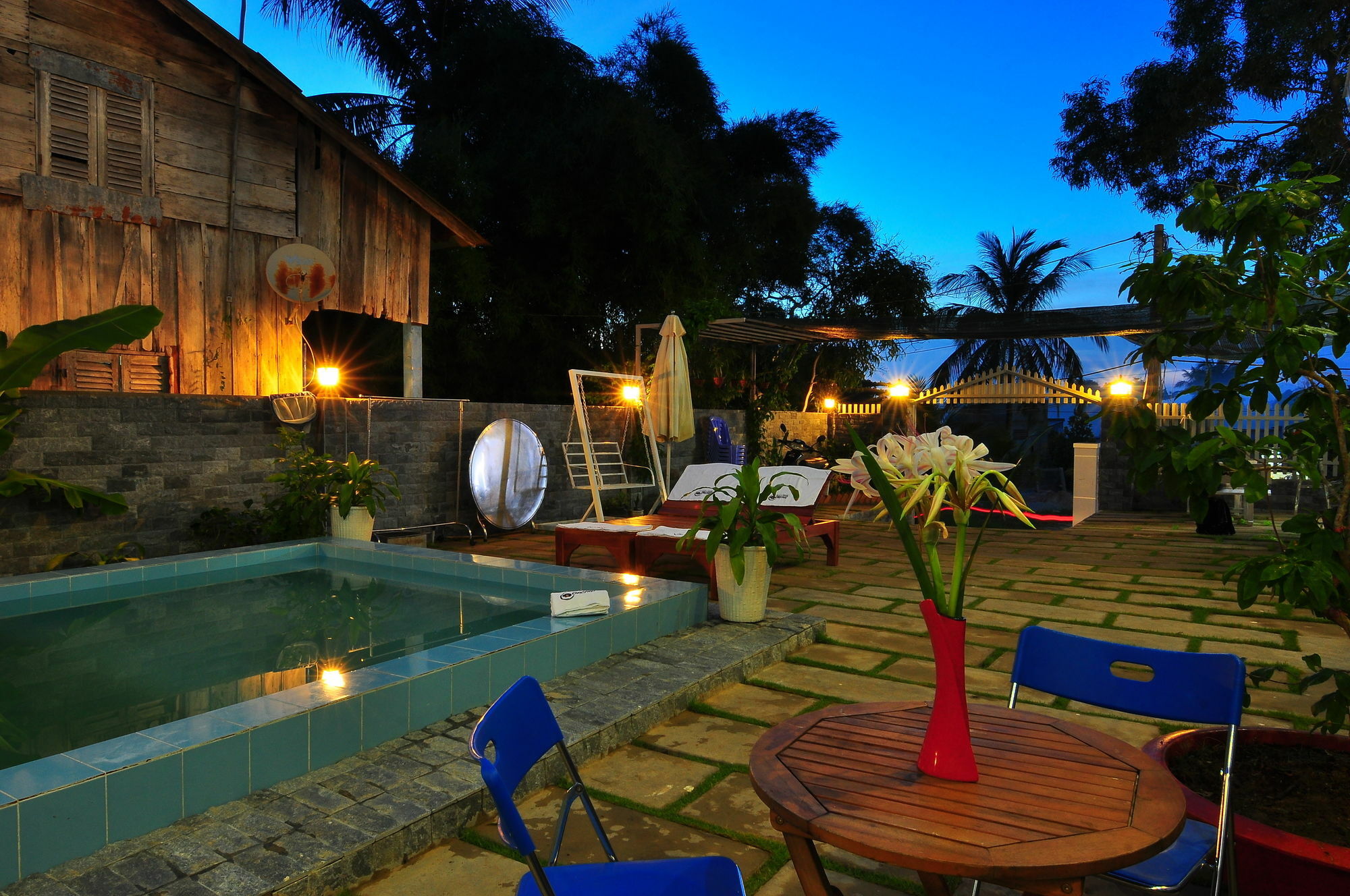 Orchid Guesthouse Дуонг-Донг Экстерьер фото