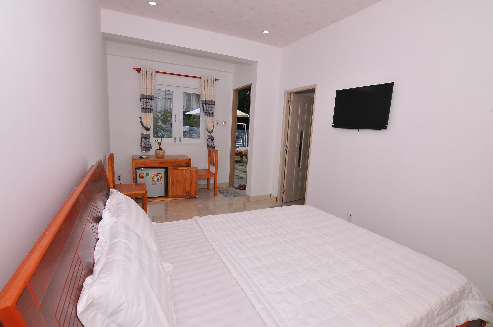 Orchid Guesthouse Дуонг-Донг Экстерьер фото